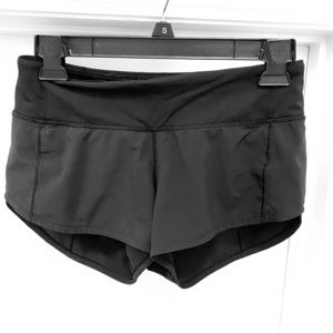 Lululemon 2.5 Speed Up Shorts- Black